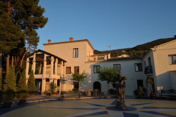 Hotel Rural Masia La Mota (Alcoi)